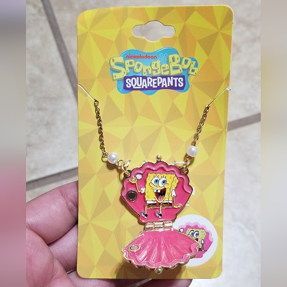 Nickelodeon Spongebob Squarepants Clam Locket